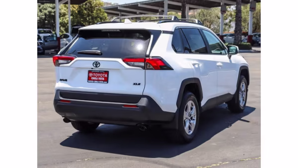New 2024 Toyota RAV4 XLE FWD - Image 21