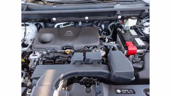 New 2024 Toyota RAV4 XLE FWD