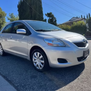 2012 Toyota Yaris 4dr Sedan Automatic