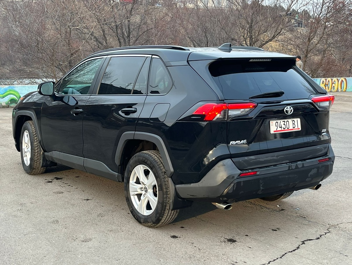2019 Toyota Rav4 XLE For Sale Near Me
