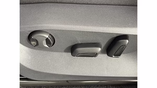 2024 Volkswagen Tiguan SE 4MOTION - Image 42