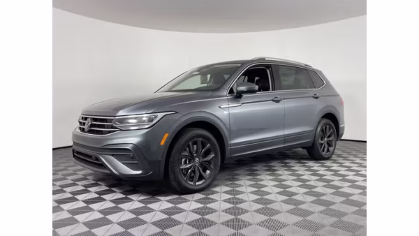 2024 Volkswagen Tiguan SE 4MOTION - Image 39