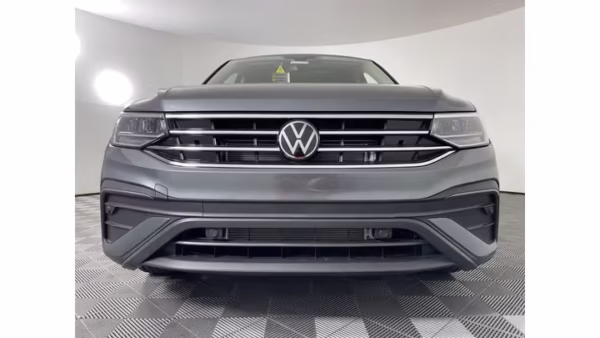 2024 Volkswagen Tiguan SE 4MOTION - Image 27