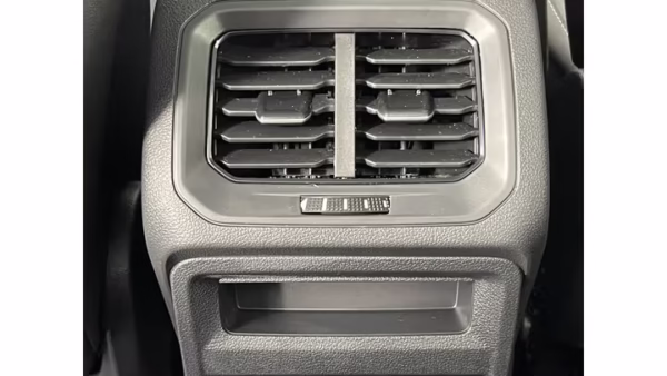 2024 Volkswagen Tiguan SE 4MOTION - Image 57