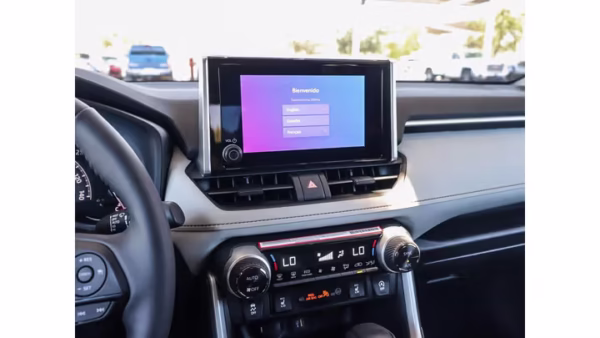 2024 Volkswagen Tiguan SE 4MOTION - Image 13