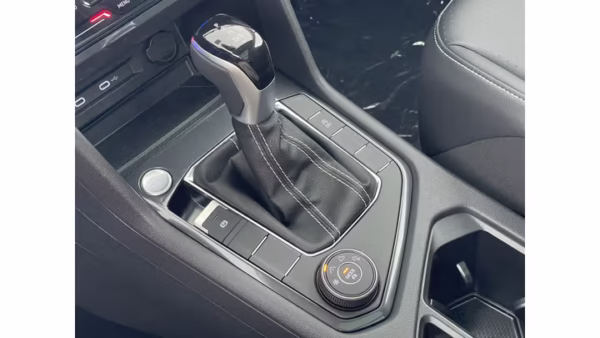 2024 Volkswagen Tiguan SE 4MOTION - Image 55
