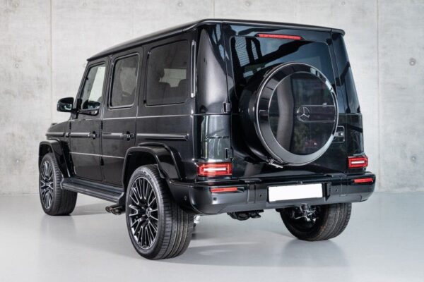 Mercedes-Benz AMG G63 2025 - Image 8