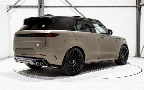 Land Rover Range Rover Sport SV P635 2024 - Image 19