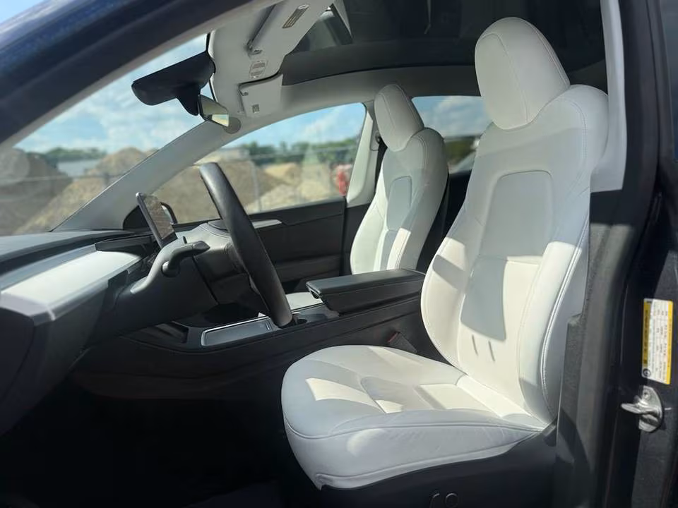 2023 Tesla Model Y AWD