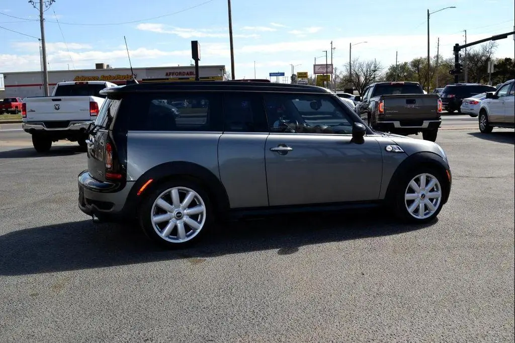 Used 2009 MINI Cooper S for Sale – Turbocharged Manual Hatchback - Clean Title - No Accidents