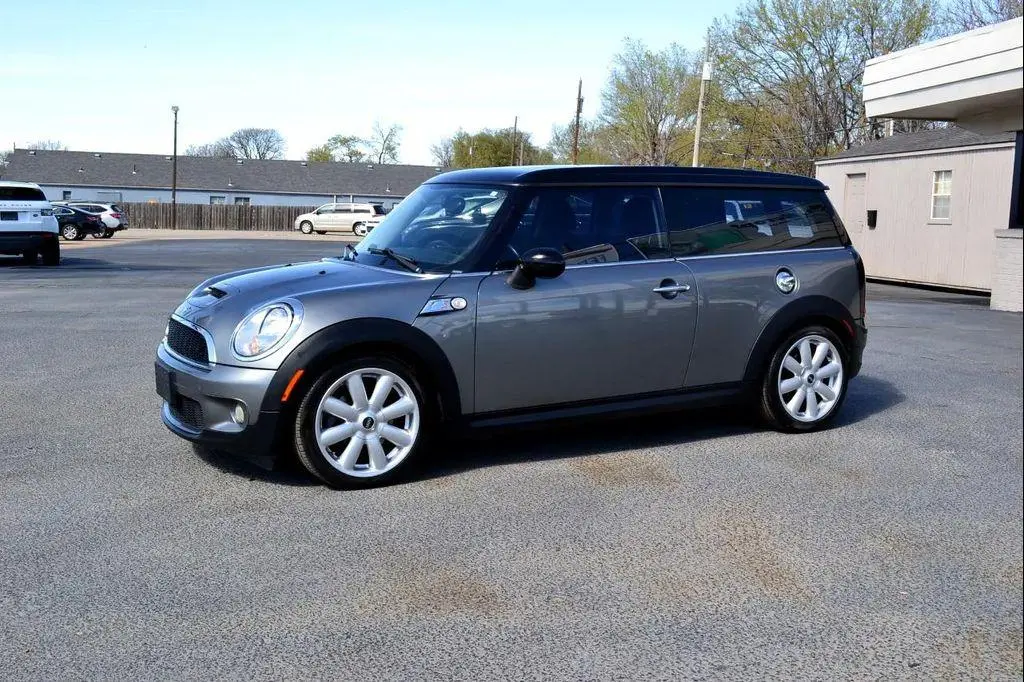 Used 2009 MINI Cooper S for Sale – Turbocharged Manual Hatchback - Clean Title - No Accidents
