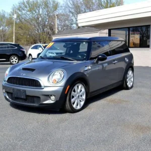 Used 2009 MINI Cooper S for Sale – Turbocharged Manual Hatchback - Clean Title - No Accidents