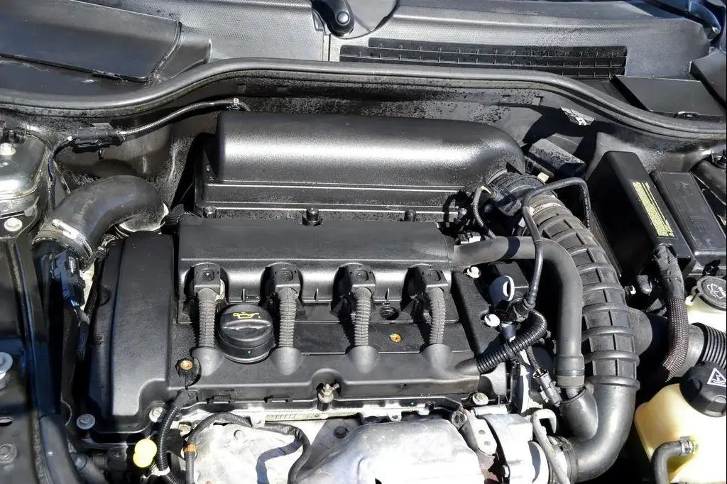 Used 2009 MINI Cooper S for Sale – Turbocharged Manual Hatchback - Clean Title - No Accidents