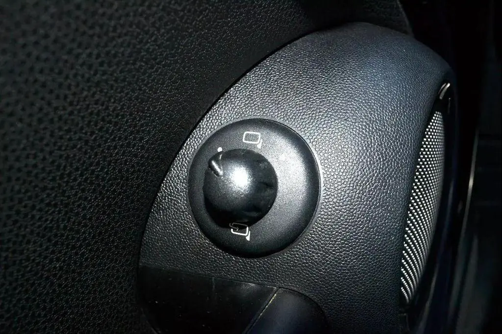 Used 2009 MINI Cooper S for Sale – Turbocharged Manual Hatchback - Clean Title - No Accidents