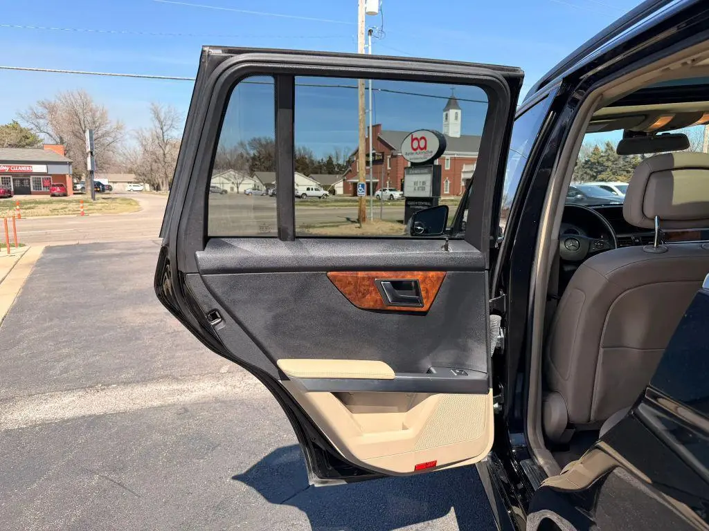 Used 2012 Mercedes-Benz GLK 350 for Sale