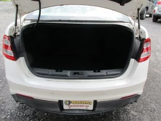 Used 2014 Ford Taurus SEL – White