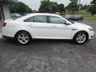 Used 2014 Ford Taurus SEL – White