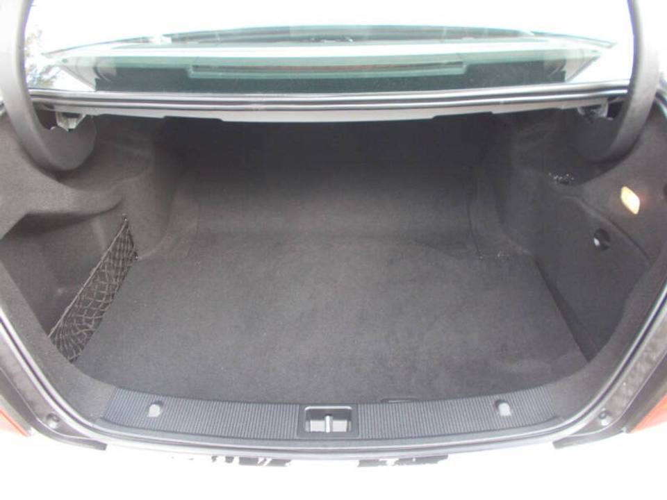 Used 2012 Mercedes-Benz C250 Sport - Image 17